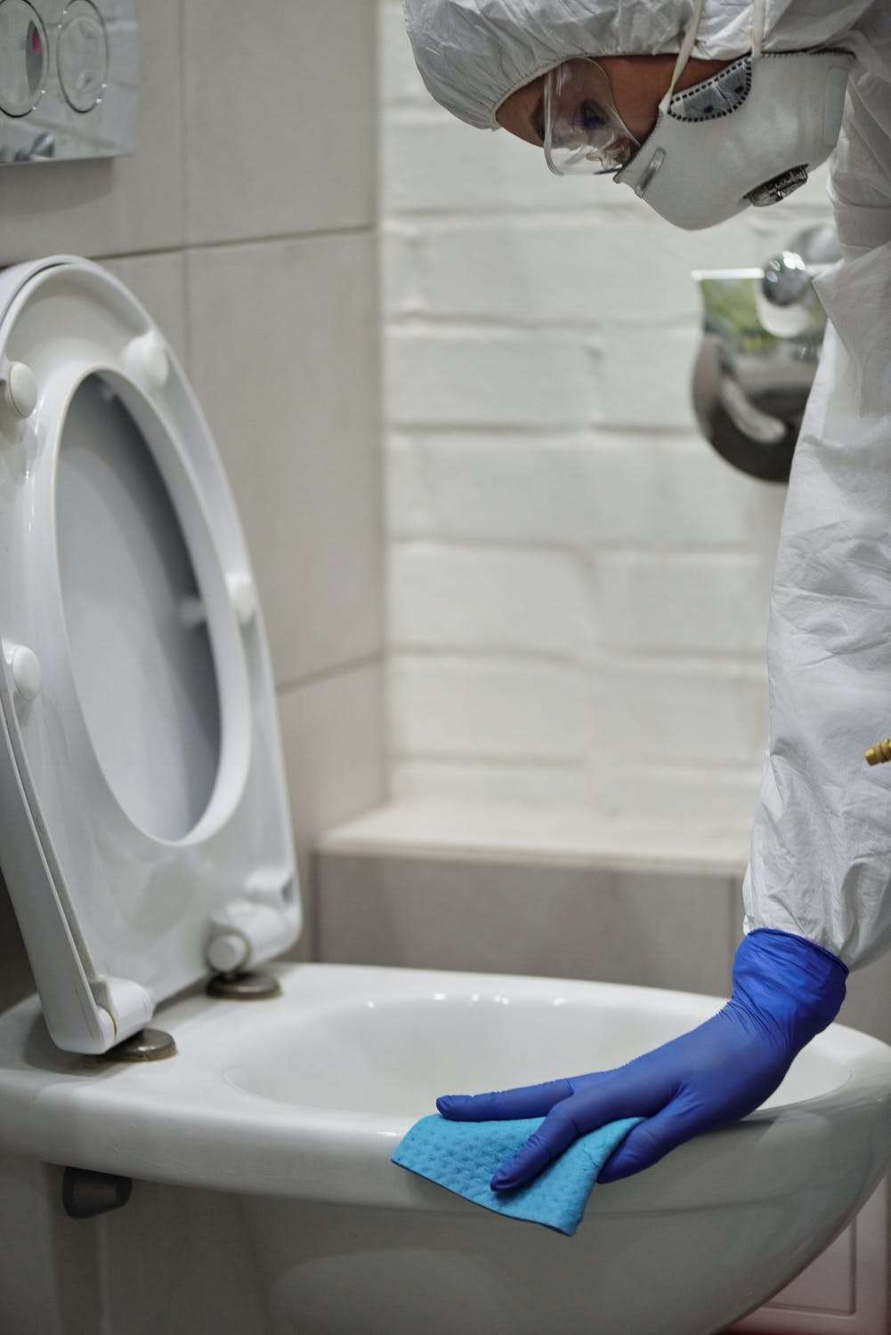 4 Culprits Behind Repetitive Clogging in Your Toilet