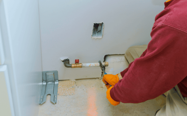Why You Should Hire a Professional Plumber for Gas Line Installation and Repair