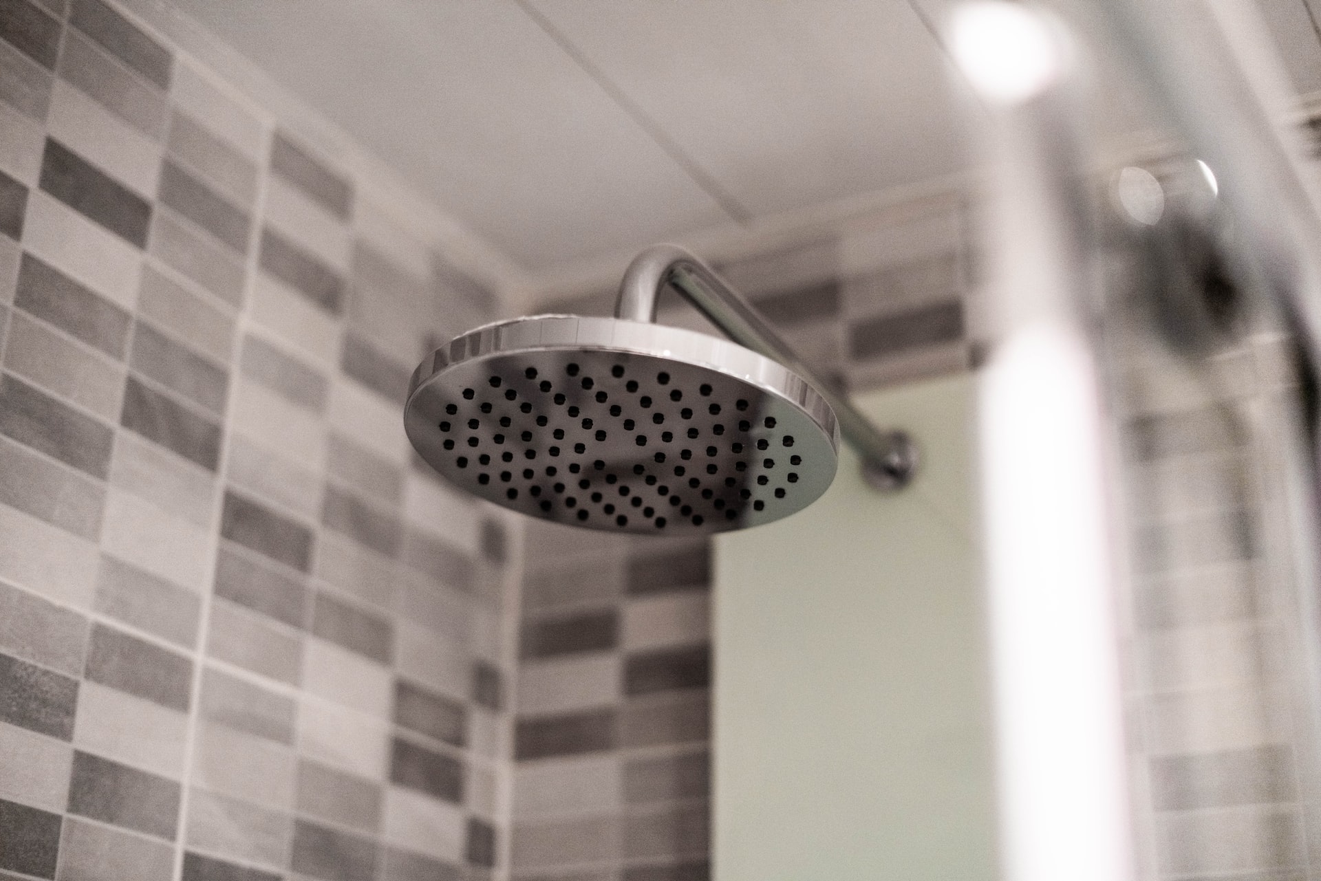 Indications You Should Hire Professional Shower Repair